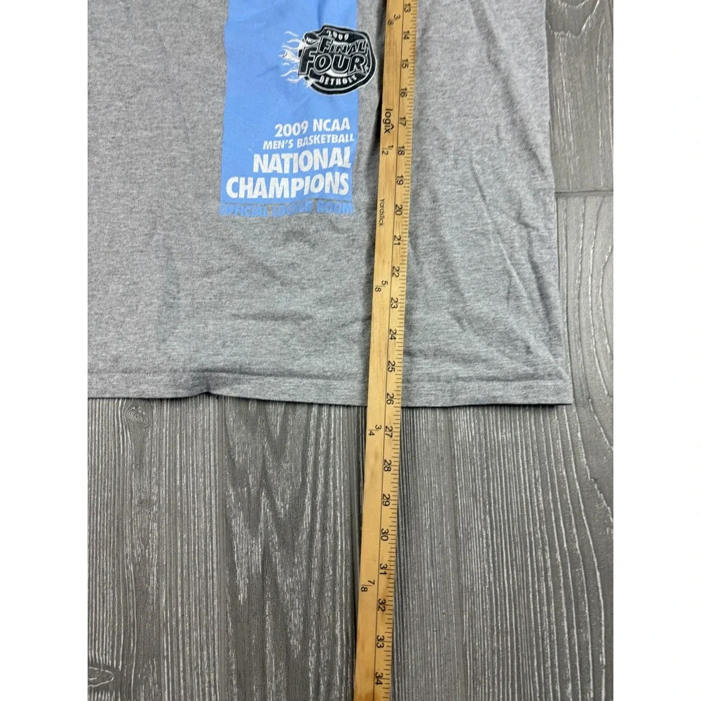 Vintage Nike NCAA 2009 Final Four Unisex Large TShirt